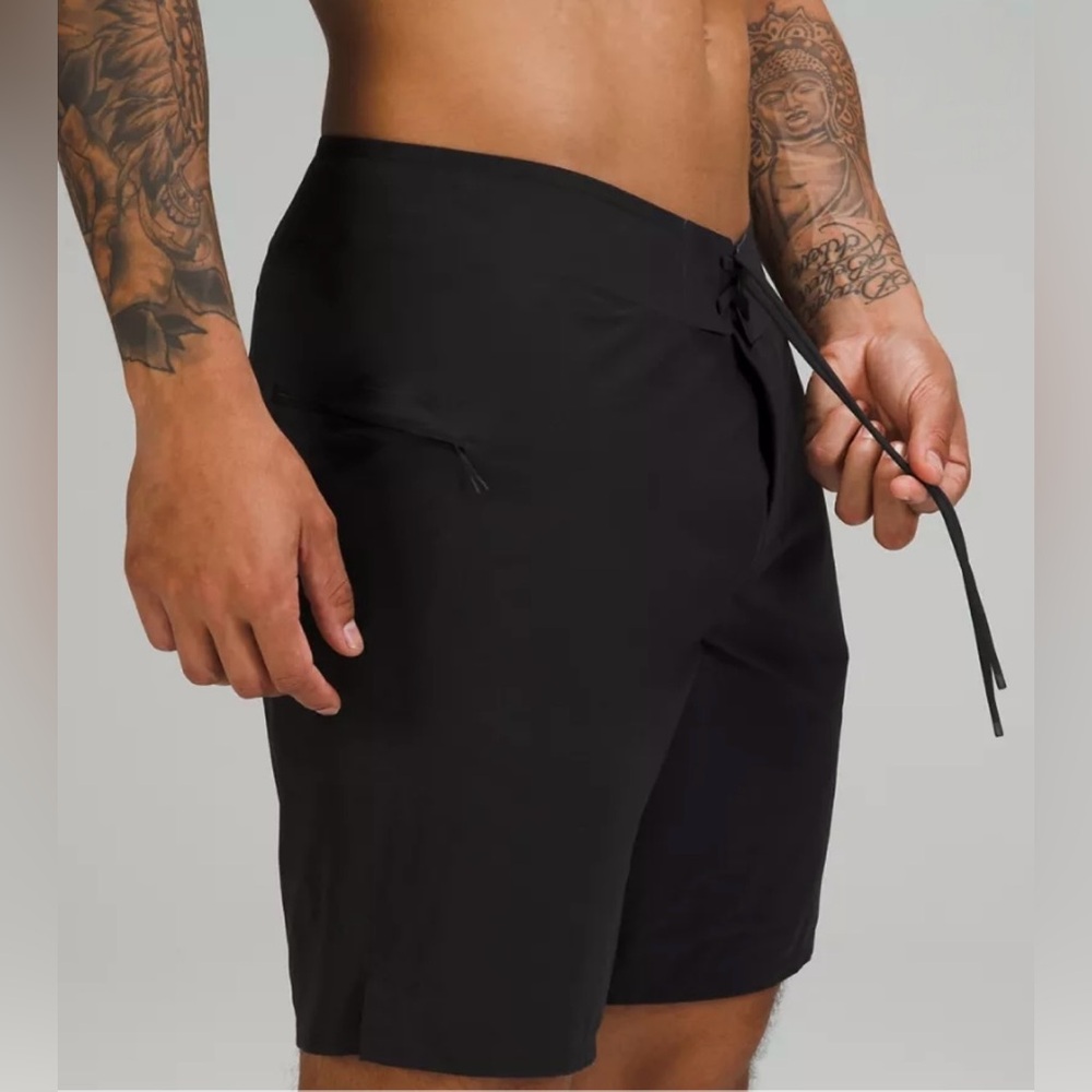 LULULEMON Current Wave Board Swim Shorts 10" Black Linerless boardshort